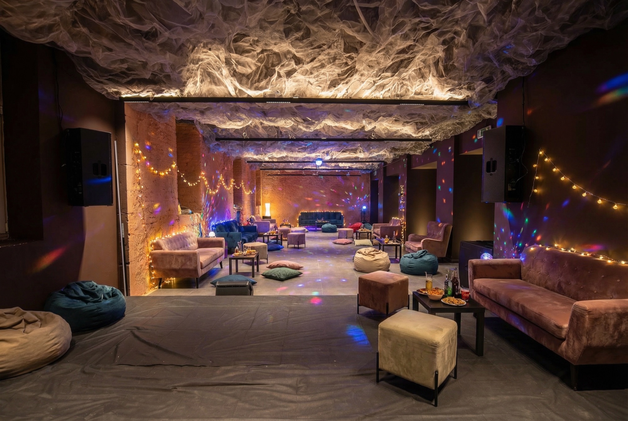 Vizualizácia – Chill-out večer so sedacími vakmi